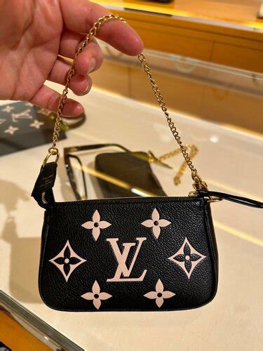 cheap louis vuitton bags uae|louis vuitton abu dhabi.